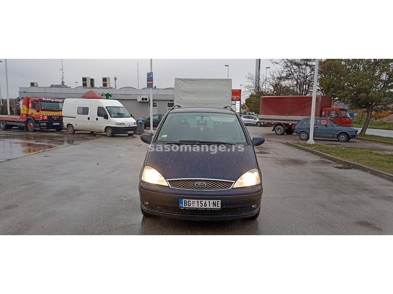 IZNAJMLJIVANJE AUTO PRIKOLICA SA CERADOM