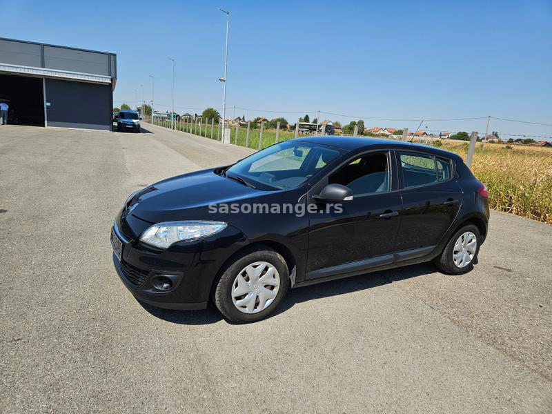 Reno Megan 1.5 dci 2012g 81kw 6 brzina, odlican auto.