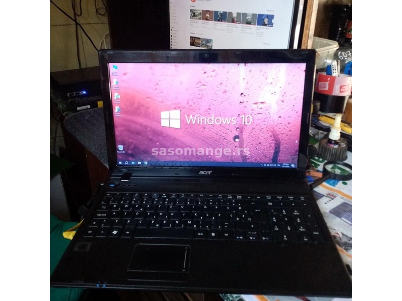 LapTop ACER Aspire - Windows 10 - HDD 300 GB