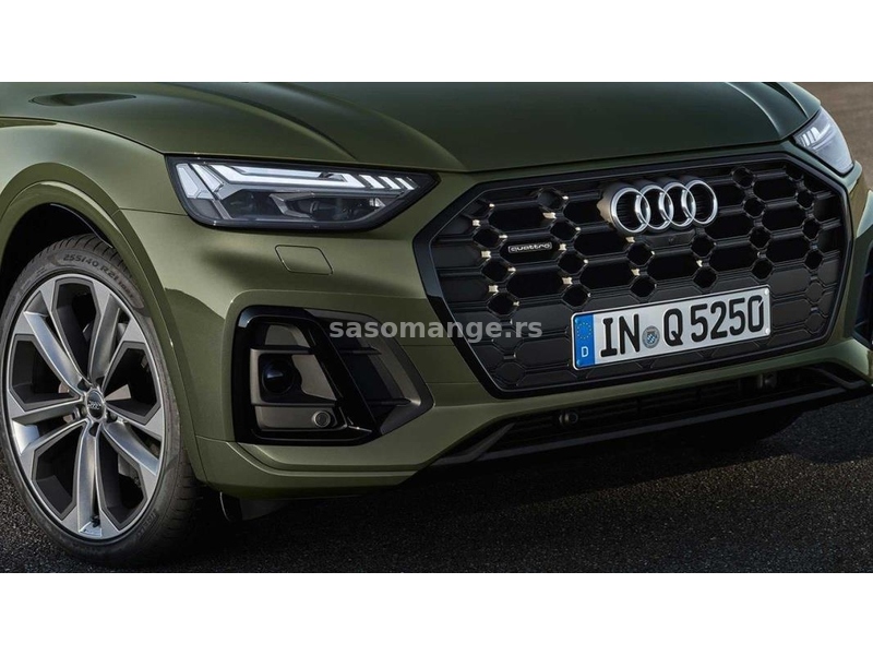 Audi Q5 / 80A / 2020-2023 / Desni far / Matrix / ORIGINAL / NOVO
