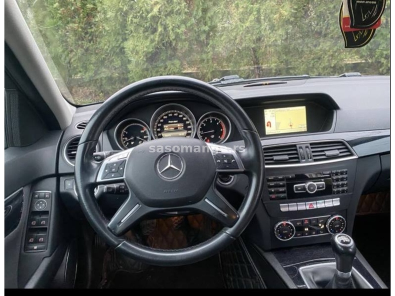 Mercedes-Benz C-CLASS