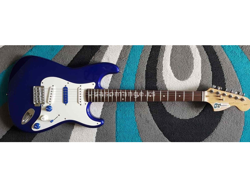 Squier Affinity strat (Fender special run) električna gitara + oprema