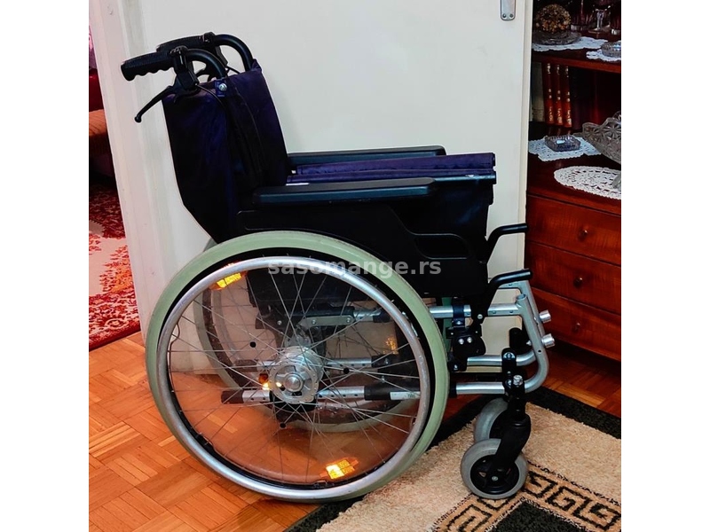 Invalidska kolica - NAJBOLJI MODEL (lako sklopiva, bogato opremljena, sa pregršt opcija...)