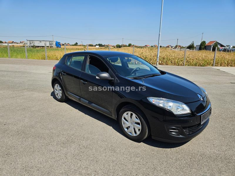 Reno Megan 1.5 dci 2012g 81kw 6 brzina, odlican auto.