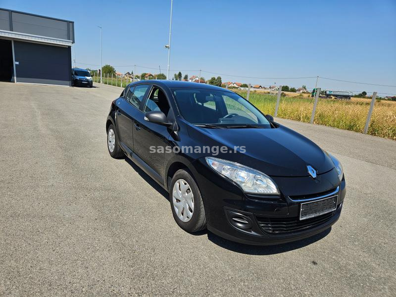 Reno Megan 1.5 dci 2012g 81kw 6 brzina, odlican auto.