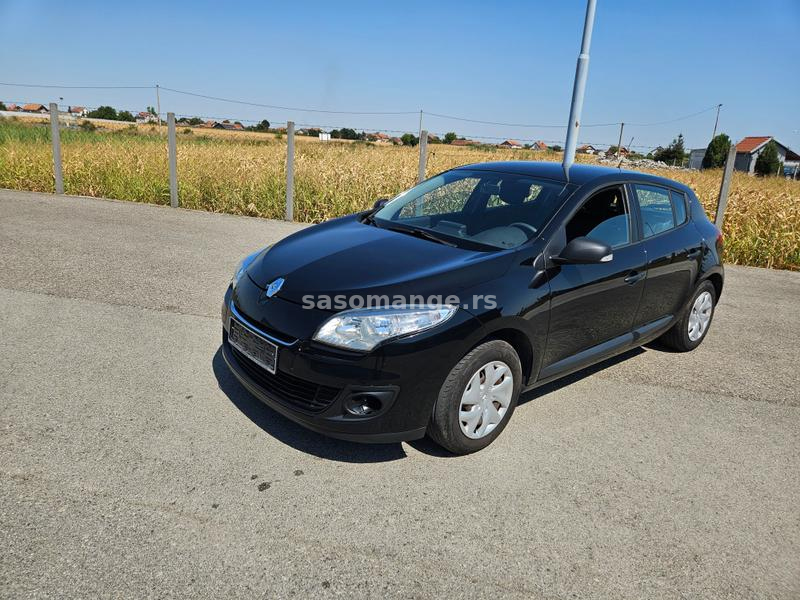 Reno Megan 1.5 dci 2012g 81kw 6 brzina, odlican auto.