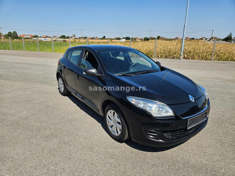 Reno Megan 1.5 dci 2012g 81kw 6 brzina, odlican auto.