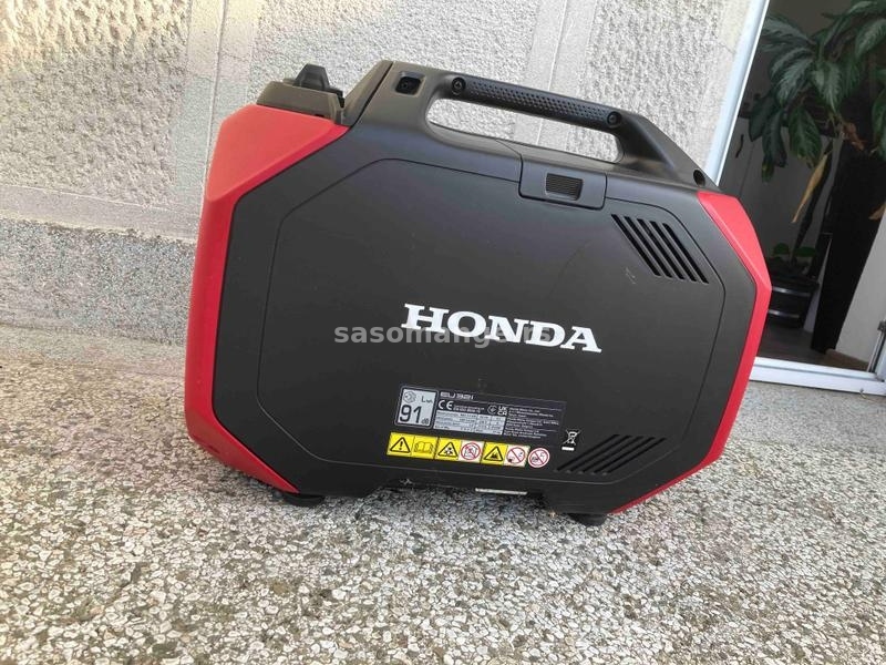 Polovni Honda bešumni agregat inverter EU 32 i, 3.2 kW