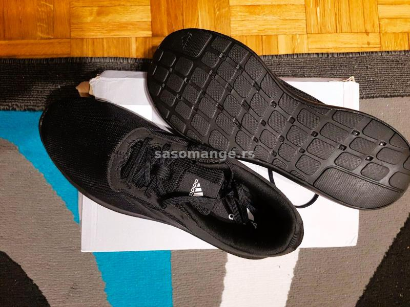 Adidas Coreracer patike broj 42