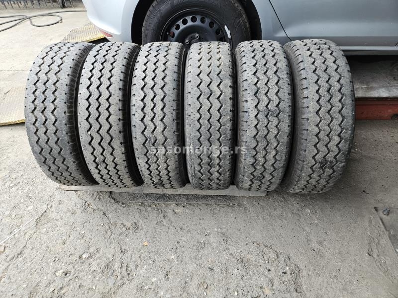 215-75-16 Michelin teretne gume za kombi vozila kao nove