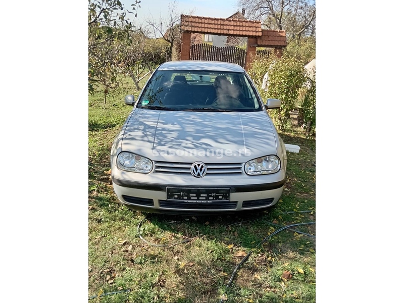 Volkswagen Golf 4