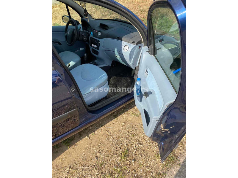 Citroen C3 ( HITNA PRODAJA ) - 1.4 dizel - ALU FELNE-KLIMA...