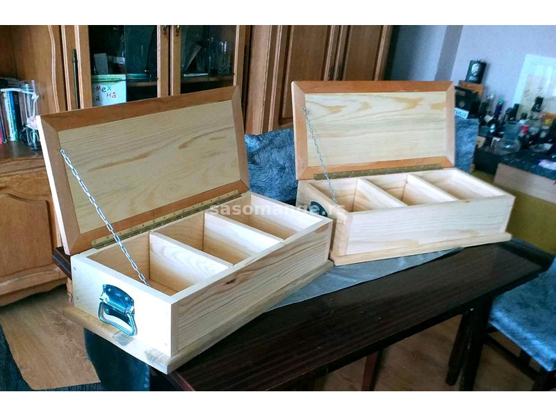 Ručno rađeni drveni sanduk za escajg, dokumenta i sl