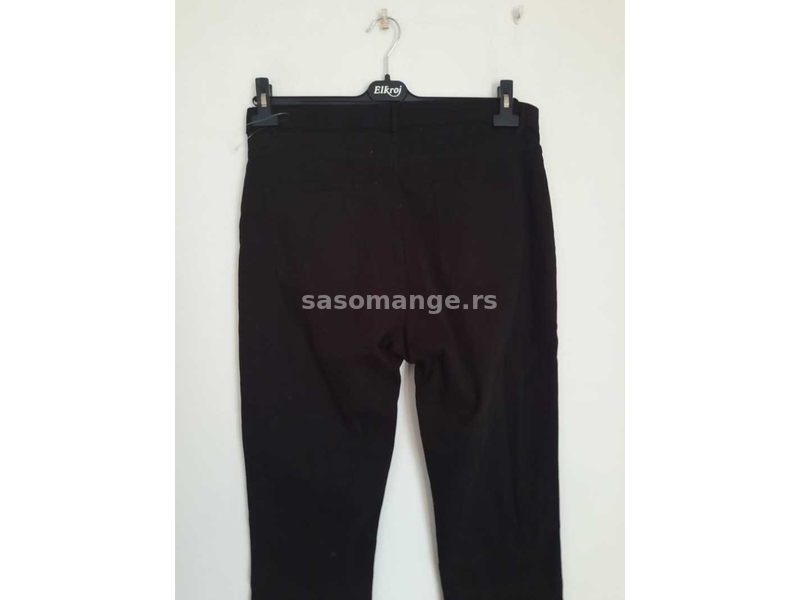 Pantalone Esmara 48 Novo produzen model cena 1500