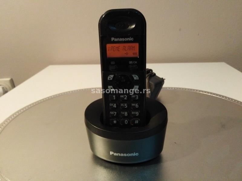 Panasonic bezicni telefon KxTg1311fx,Ocuvan,Crna boja.