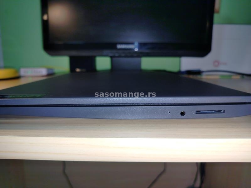 AKCIJA Laptop Lenovo + POKLON