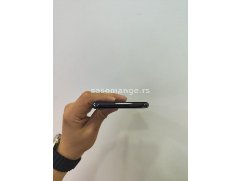 iPhone 11 Pro Max Space Gray 100% Baterija Punjač Poklon SPM1