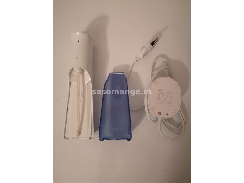 BRAUN Oral-B AquaCare 3720 za higijenu zuba i desni