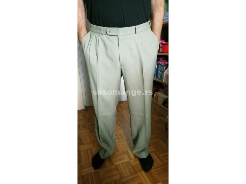 Muske svetlo zelene pantalone BECKER