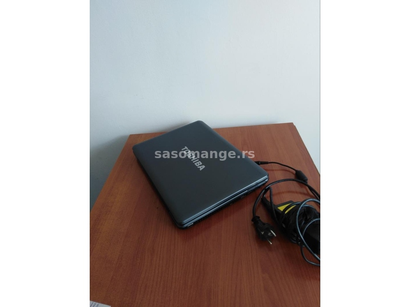 Laptop satellite A300, cpu dual 2.00ghz,ram4gb,hdd500gb,baterija extra