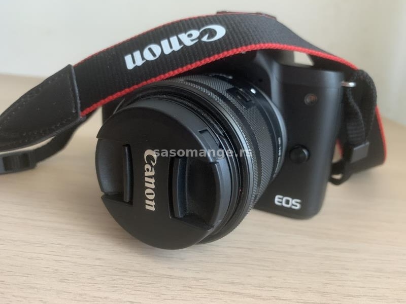 Canon EOS M50 + 15-45 IS STM (kit objektiv)