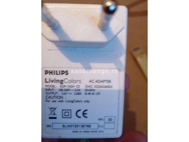 Philips punjac 5,6v 2,68A