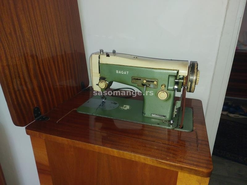 Mašina za šivenje Bagat sa kabinetom