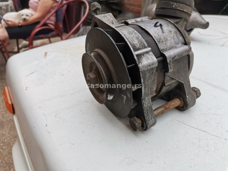 Alternator Lada 2121 Niva br.4 stari tip