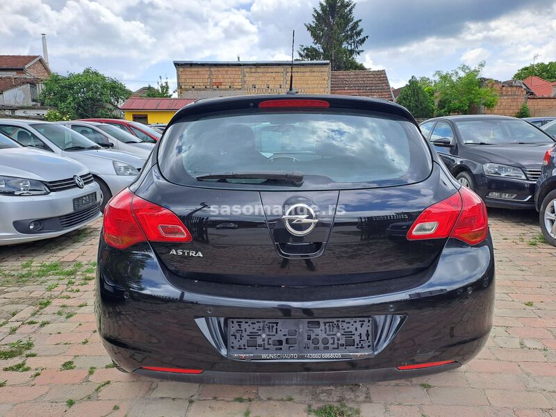 Opel Astra 1.4 16v