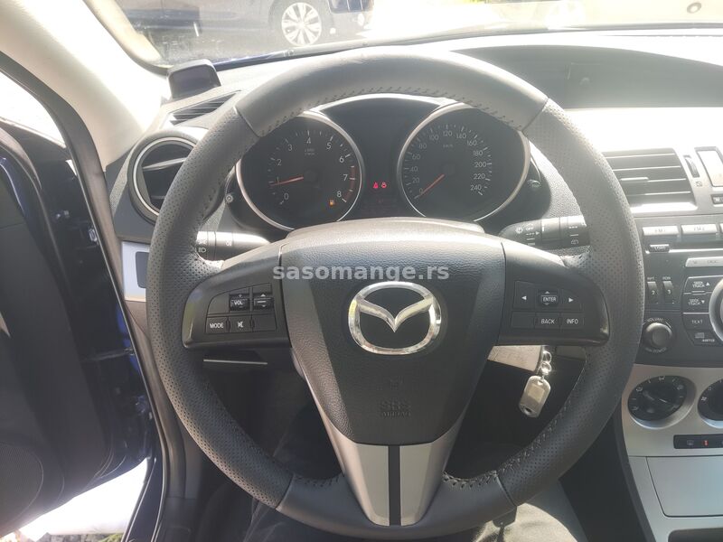 Mazda 3 1.6 benzin