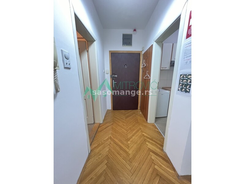 Novi Sad, Bulevar oslobođenja - Dvosoban stan - poslovni apartman 46 m2