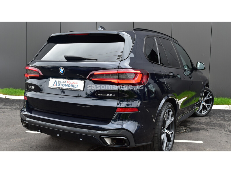 BMW X5 30d xDrive M Paket 210 KW | 285 KS