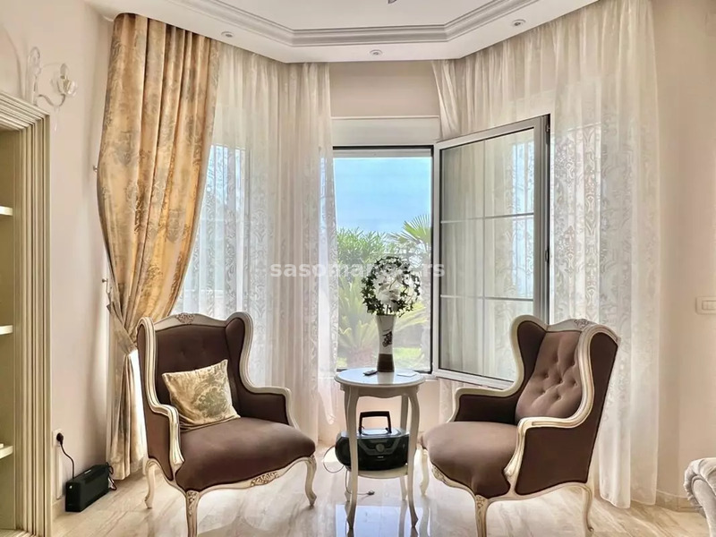Moderna luksuzna vila sa predivnim pogledom na more, Reževići